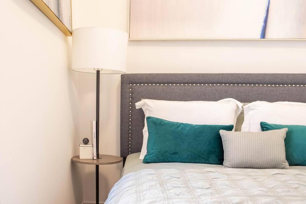 Appartamento Getaway In The Heart Of Pilsen Chicago Esterno foto