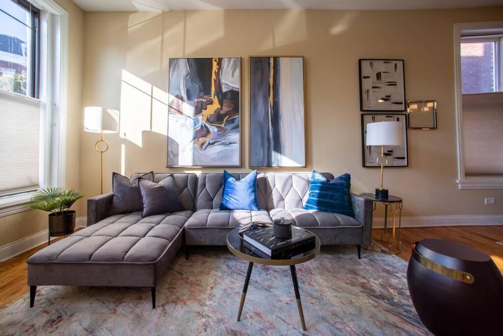 Appartamento Getaway In The Heart Of Pilsen Chicago Esterno foto